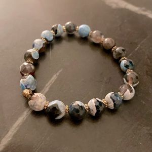 blue agate bracelet